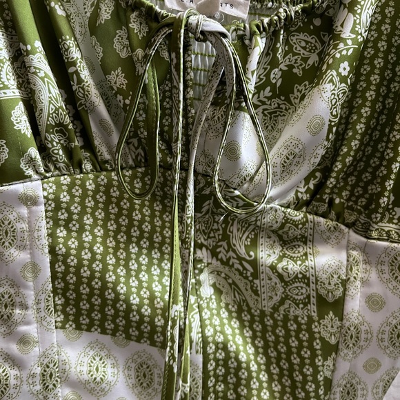 PacSun Satin Bandana Top - Picture 3 of 6